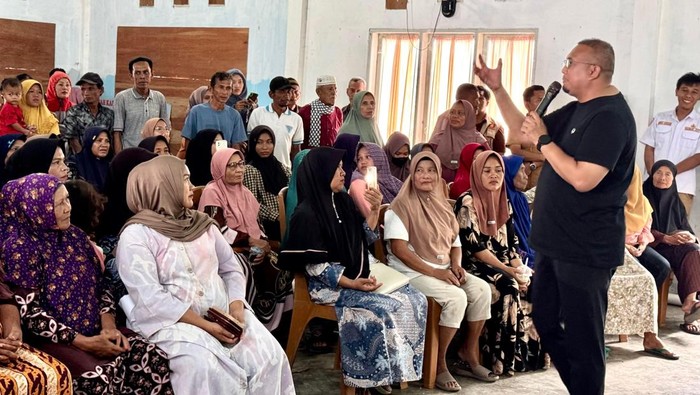 Andre Rosiade Pastikan Cicilan Mekaar Korban Banjir Pessel Ditangguhkan