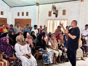Andre Rosiade Pastikan Cicilan Mekaar Korban Banjir Pessel Ditangguhkan
