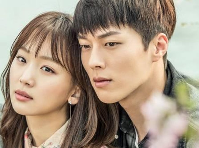 Artis Dirumorkan Jadi Pacar Jang Ki Yong