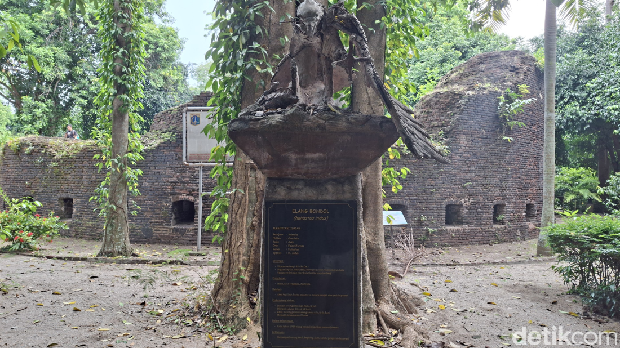 Benteng Martelo di Pulau Bidadari, Kepulauan Seribu, Jakarta Benteng Martelo di Pulau Bidadari, Kepulauan Seribu, Jakarta