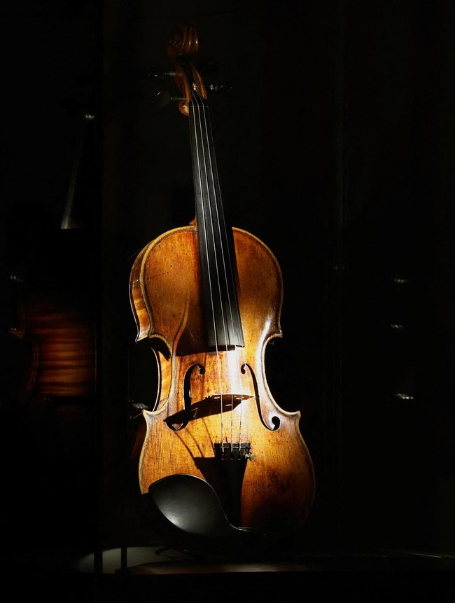 Biola Legendaris Guarneri del Gesu Siap Dilelang, Harga Ditaksir Rp39 Miliar