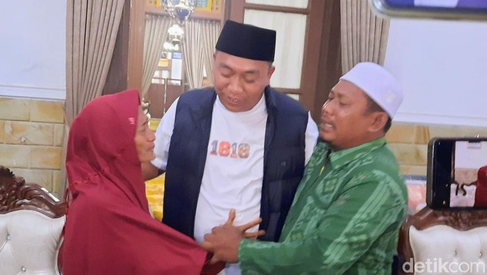 Bupati Rio Ajukan Penangguhan Penahanan Kakek Pencuri Cendet di Situbondo