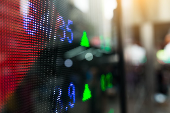 IHSG Turun Tipis, INDO dan BULL Siapkan Arah Bisnis Baru