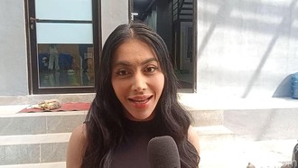 Ungkapan Hati Denada Lihat Aisha Rayakan Ultah Ke-13 dengan Jerry Aurum