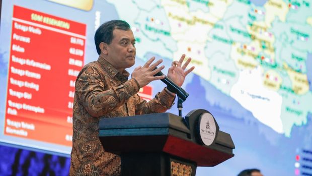 Gubernur Jateng Ahmad Luthfi Gubernur Jateng, Ahmad Luthfi, saat menjadi narasumber dalam Diseminasi Praktik Baik Pelayanan Publik di The Tribrata Hotel Darmawangsa, Jakarta.