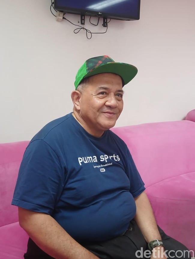 Harry De Fretes Kini Jualan Bubur, Saldo ATM Pernah Tinggal Rp 40 Ribu