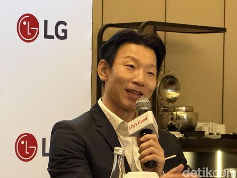 Jay Jang, Marketing and Relations Director of LG Electronics Indonesia Jay Jang, Marketing and Relations Director of LG Electronics Indonesia