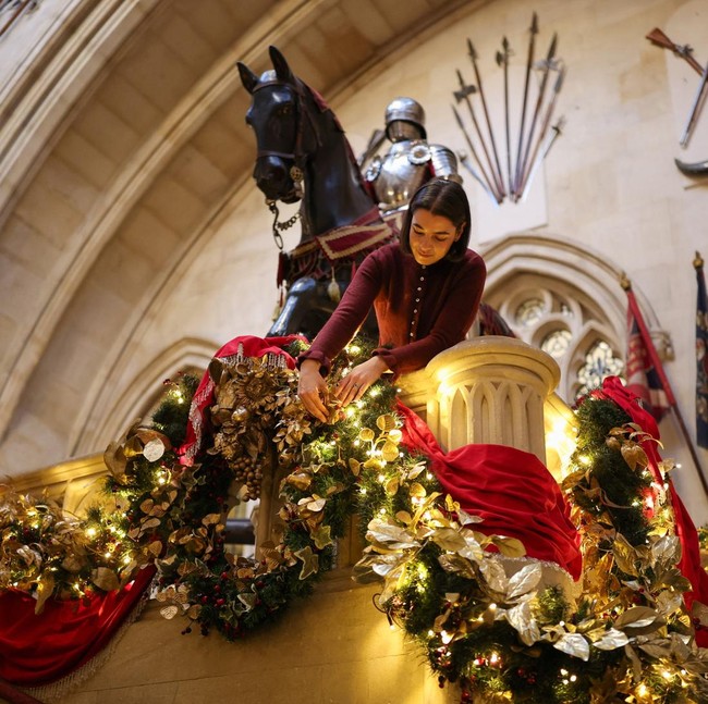 Kastil Windsor Bersolek Sambut Natal, Tradisi Meriah di Kediaman Kerajaan