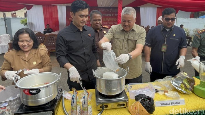 Kejari Pinrang Musnahkan 3,8 Kg Sabu dari 32 Perkara