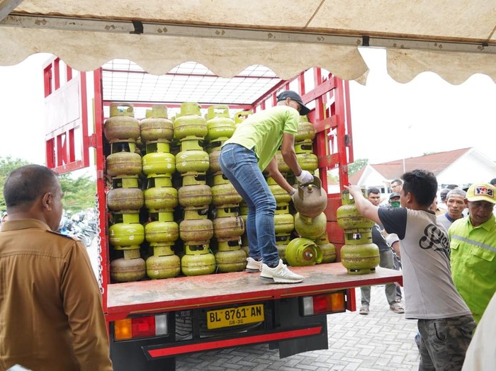 Pertamina Gelar Operasi Pasar di Aceh, Salurkan 14.560 Tabung LPG 3 Kg