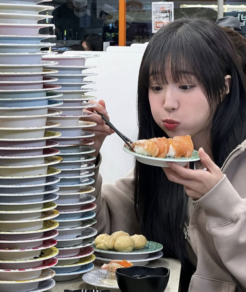 Mukbang 30.000 Kalori Sehari, Dokter Ungkap Alasan Tzuyang Tetap Kurus