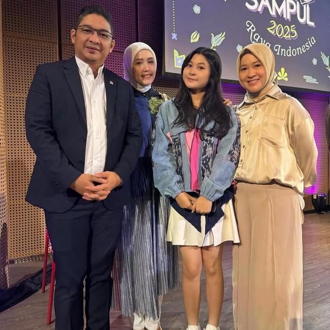 Pesona Nasha Anaya Jadi Finalis Model, Okie Agustina-Adelia Antar Karantina