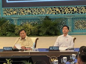 Video Prabowo Kumpulkan Kepala Daerah se-Papua, Singgung MBG-Sekolah Rakyat