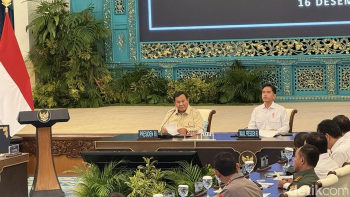 Prabowo Bicara Pelajaran dari Bencana Sumatera: Harus Ada Lumbung Desa