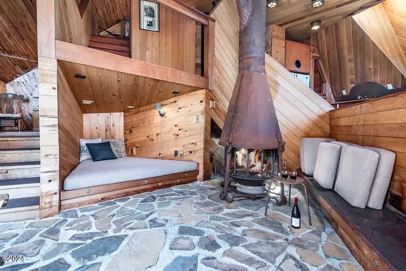 Rumah tepi pantai anti-mainstream Rumah tepi pantai anti-mainstream