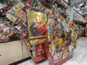 Hampers Natal di Surabaya Disidak BBPOM, Cegah Produk Rusak-Kedaluwarsa