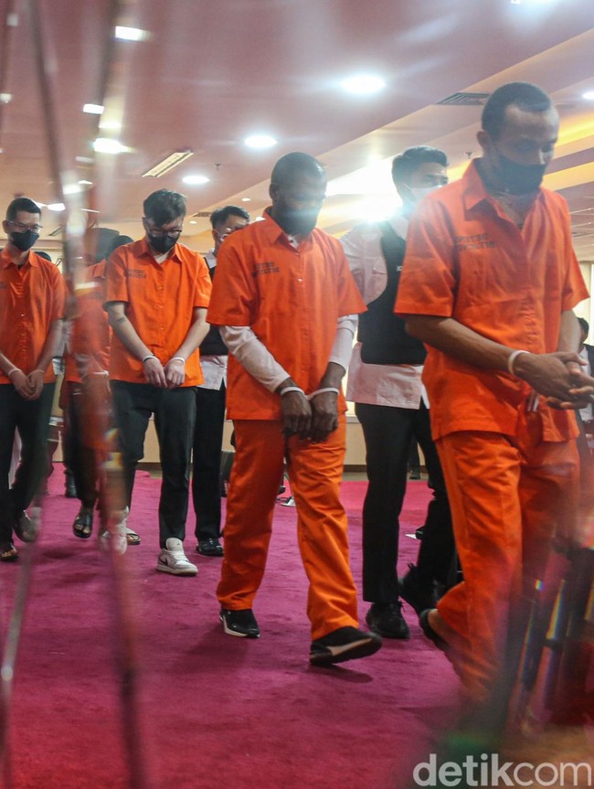 Sebanyak 220 WNA Terjaring Operasi Bumi Pura Sakti Wirawasti