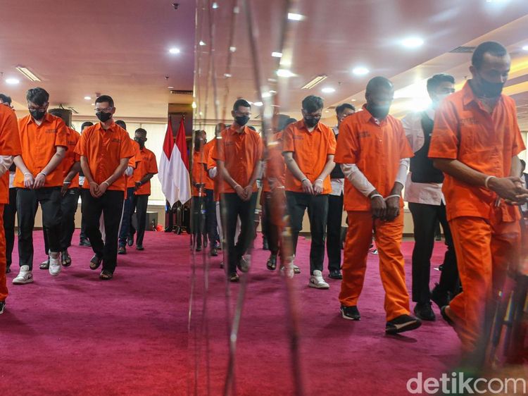 Sebanyak 220 WNA Terjaring Operasi Bumi Pura Sakti Wirawasti