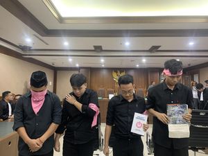Delpedro-Admin Gejayan Memanggil Didakwa Unggah 80 Konten Hasutan Ricuh Agustus