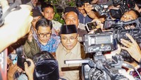 Kasus yang tengah diusut itu berkaitan dengan pembagian tambahan kuota haji tahun 2024, di mana masalah distribusi dan penentuan kuota tambahan memicu dugaan praktik tidak sesuai ketentuan.