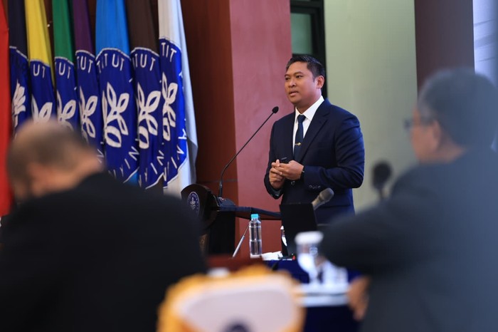 Lulus Doktor IPK 4.0, Wamentan Sudaryono Bongkar Rahasia Holding BUMN