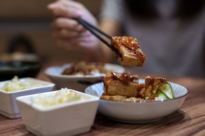 6 Makanan Paling Bau di Dunia, Mirip Bangkai hingga Kaus Kaki Kotor! Makanan Paling Bau di Dunia, Mirip Bangkai hingga Kaus Kaki Kotor!