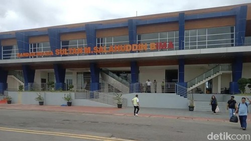 Bandara Sultan Muhammad Salahuddin Bima, Rabu, (17/12/2025). (Dok. Rafiin/detikBali)