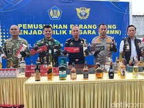 Miras dan Jutaan Batang Rokok Ilegal Senilai Rp 60,2 Miliar di Medan Diamankan