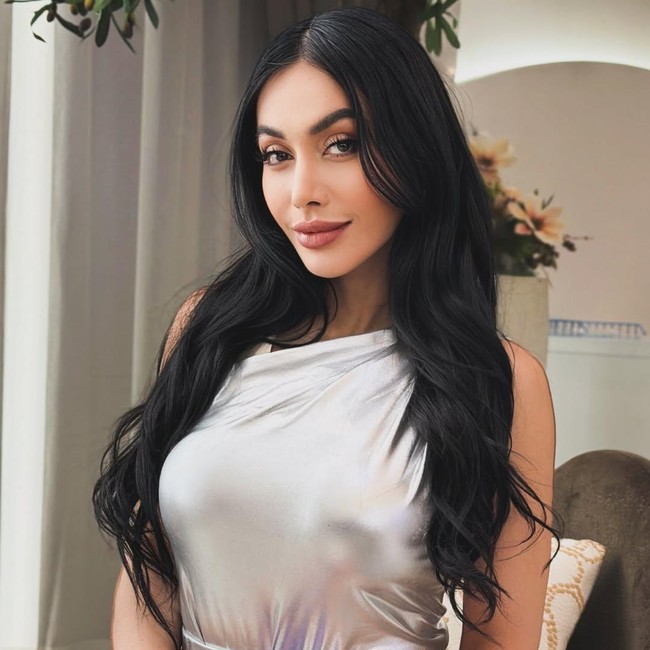 Sikap Denada Hadapi Gugatan Pria Banyuwangi Ngaku Anak yang Ditelantarkan