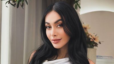 Sikap Denada Hadapi Gugatan Pria Banyuwangi Ngaku Anak yang Ditelantarkan