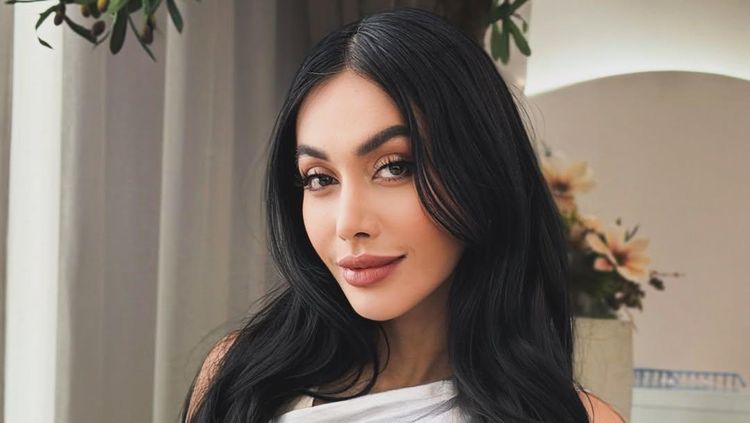 Sikap Denada Hadapi Gugatan Pria Banyuwangi Ngaku Anak yang Ditelantarkan