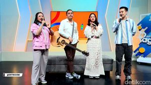 Video: Lewat Lagu Semoga Saja, Aisha Retno & Ade Govinda Ceritakan Rindu Tanpa Ujung