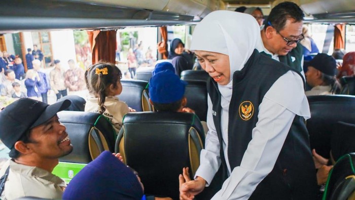 Khofifah Lepas 55 Transmigran Jatim, Dorong Pembangunan Berbasis 5T