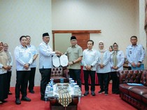 I Komang Koheri Resmi Jabat Plt Bupati Lampung Tengah Gantikan Ardito Wijaya