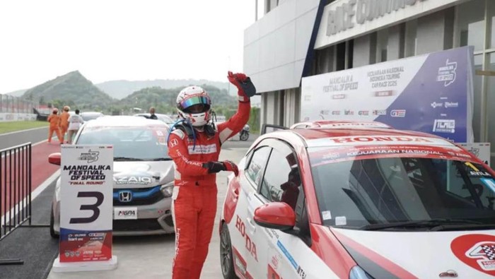 Honda Racing Indonesia Tutup Kejurnas 2025 dengan 5 Gelar