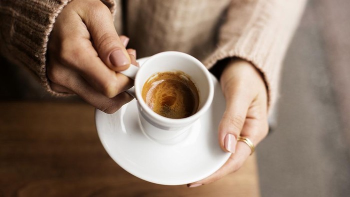 Pakar Sarankan Minum Kopi Sejam Pertama Setelah Bangun Tidur, Ini Alasannya