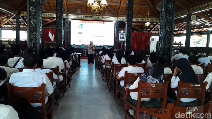 Jaga Kualitas Makanan, Dinkesda Demak Rutin Lakukan IKL ke Dapur MBG