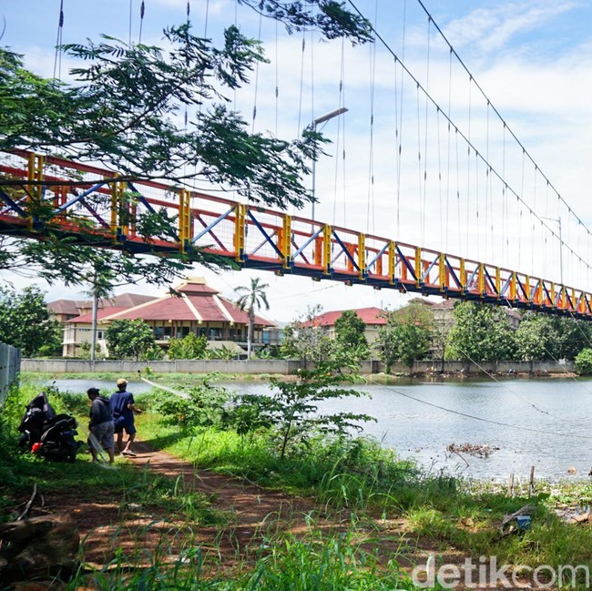 Jembatan Juara Depok Ditutup Sementara Gegara Cuaca Ekstrem
