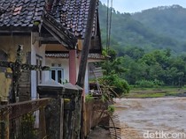 Arus Deras Isolasi Cisarua, Wabup Sukabumi Fokuskan Nakes-Makanan