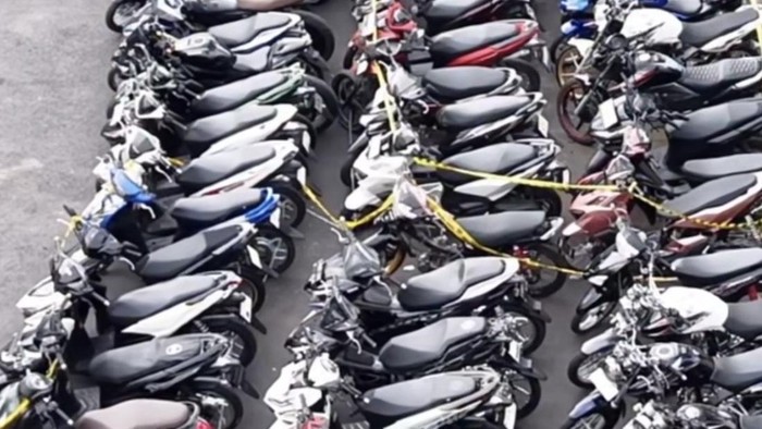 Lebih 100 Motor Terjaring Razia Balap Liar di Surabaya