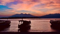 Tak ketinggalan, foto sunset Gili Trawangan yang menawan juga dipamerkan oleh Lala Widy. (Instagram/@lala__widy)