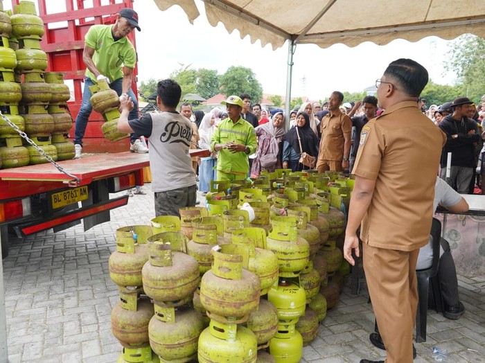 30 Truk Pengangkut LPG Dikirim buat Pulihkan Pasokan di Aceh