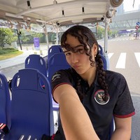 Masniari Wolf yang lahir 2 Desember 2005 di Wiesbaden, Jerman, merupakan keturunan Indonesia-Jerman. Wanita tersebut memiliki darah Batak dari ibunya. Foto: Instagram @masniari