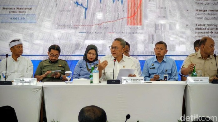 Zulhas: Dapur MBG di Jabar Lebih Bagus dari Dapur Rumah Saya