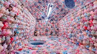 Boneka Fenomenal Labubu Gelar Pameran, Ratusan The Monsters Bikin Fans Gemas