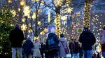 Pasar Meriah dan Instalasi Cahaya Sambut Natal di Berlin