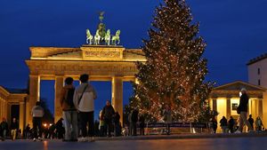Pasar Meriah dan Instalasi Cahaya Sambut Natal di Berlin