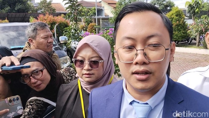 Atalia Batal Hadir di Sidang Gugat Cerai ke Ridwan Kamil