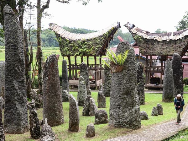 Pesona Toraja Utara, Dari Desa Kete Kesu hingga Puncak Lolai