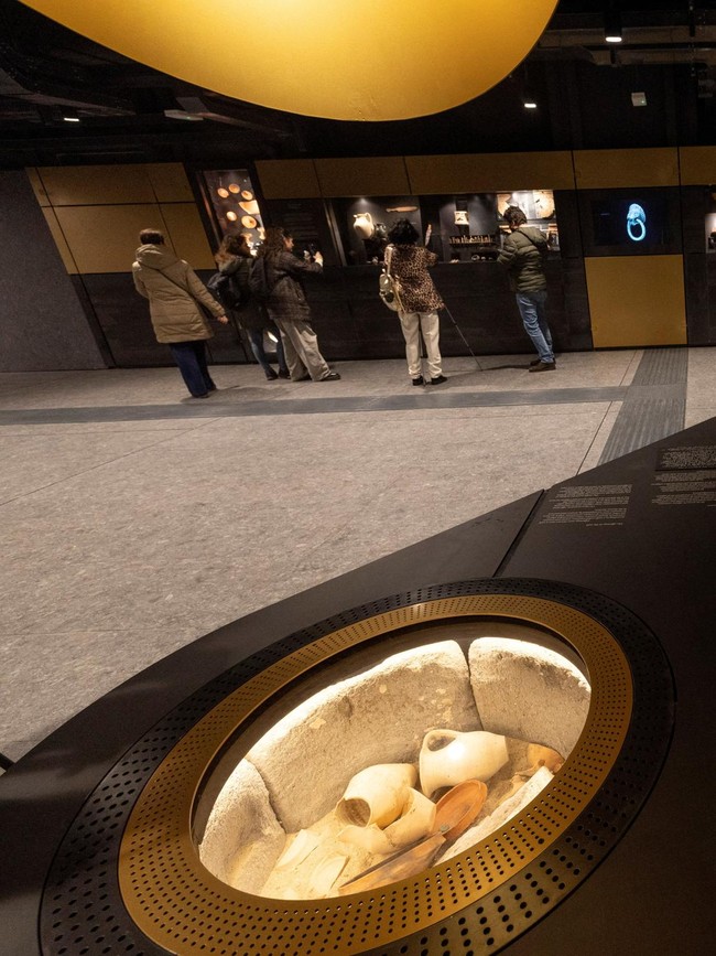 Roma Resmikan Stasiun Metro Colosseum, Transportasi Berpadu Sejarah